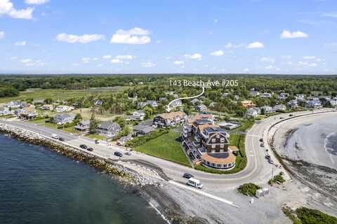 143 Beach Avenue, Kennebunk, ME 04043