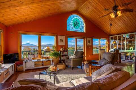 58 Wheeler Hill Road, Phillips, ME 04966
