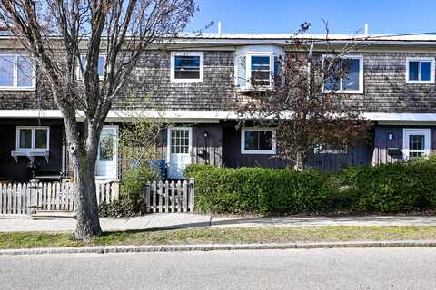 57 Mountfort Street, Portland, ME 04101