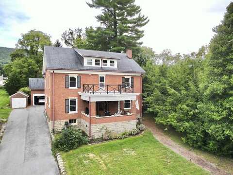 308 Parkway Ave, BLUEFIELD, WV 24701