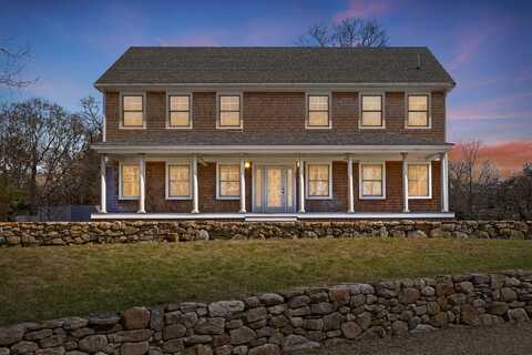 36 Ferro Way, Vineyard Haven, MA 02568