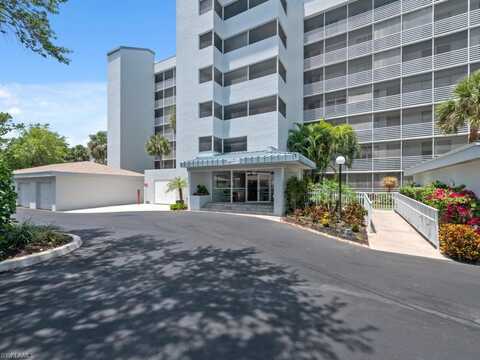 285 Naples Cove, NAPLES, FL 34110