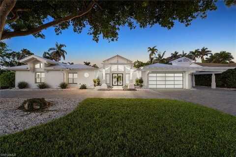 645 Park Shore, NAPLES, FL 34103