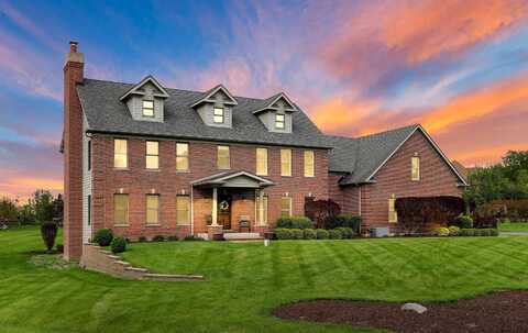 575 Hidden Creek Drive, Antioch, IL 60002