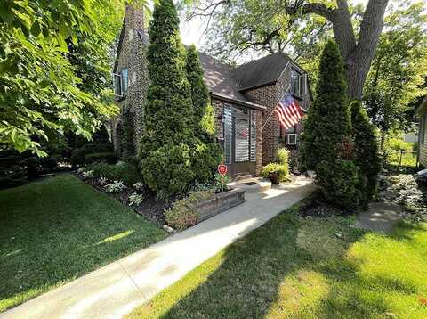 1215 Hickory Street, Waukegan, IL 60085