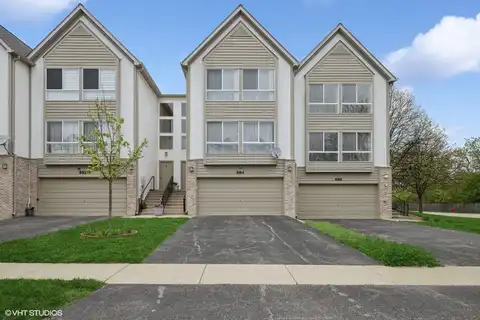 684 Diamond Pointe Drive, Mundelein, IL 60060