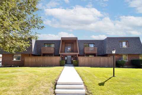 565 N CARL Avenue, Barrington, IL 60010