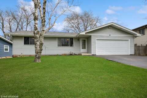 101 magnolia Lane, Lindenhurst, IL 60046