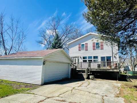 8 N YORK Street, Fox Lake, IL 60020