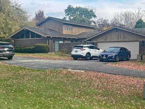 250 Crozier Drive, Grayslake, IL 60030