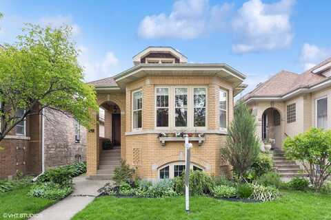 6625 N Fairfield Avenue, Chicago, IL 60645