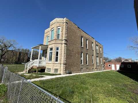 7305 S Harvard Avenue, Chicago, IL 60621