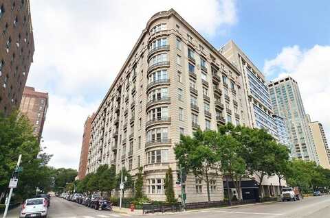 3400 N LAKE SHORE Drive, Chicago, IL 60657