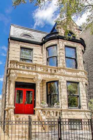 938 W Newport Avenue, Chicago, IL 60657