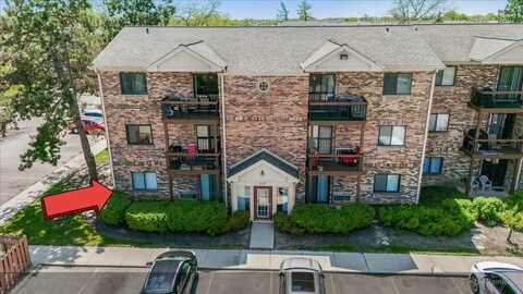 2221 W Nichols Road, Arlington Heights, IL 60004