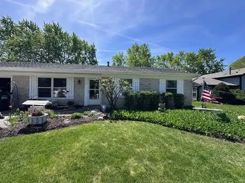 111 Lee Lane, Bolingbrook, IL 60440