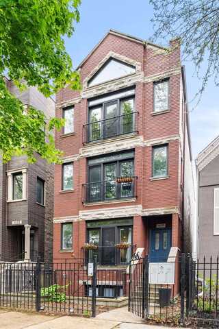 2033 W Rice Street, Chicago, IL 60622