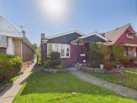 8319 S State Street, Chicago, IL 60619