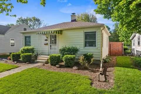 809 W Columbia Avenue, Champaign, IL 61820