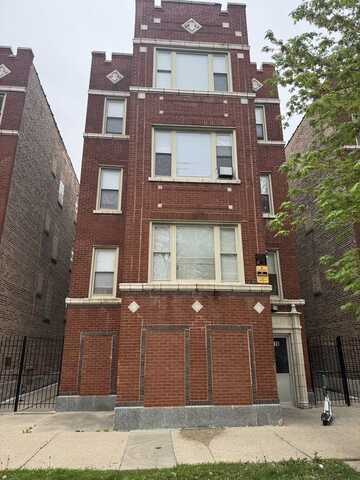 3118 W Douglas Boulevard, Chicago, IL 60623