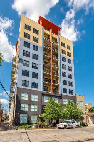 1122 W CATALPA Avenue, Chicago, IL 60640