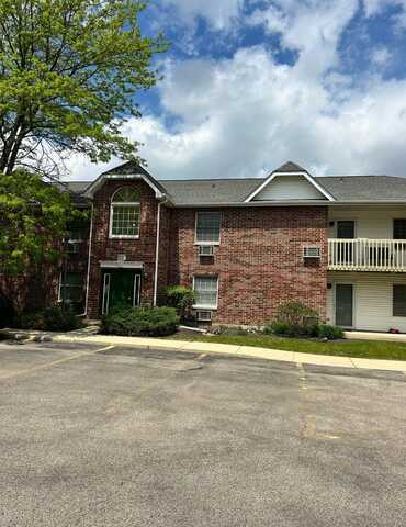 421 Leah Lane, Woodstock, IL 60098