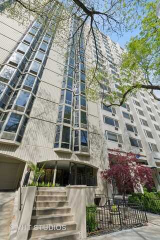 1340 N DEARBORN Street, Chicago, IL 60610