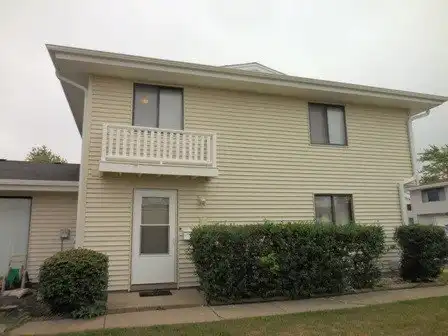 1404 Tonset Lane, Schaumburg, IL 60193