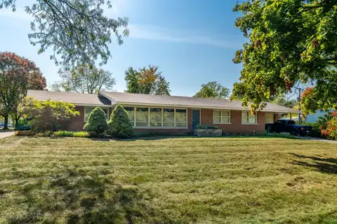 4610 Main Street, Lisle, IL 60532
