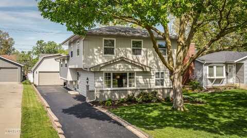 1019 N Webster Street, Naperville, IL 60563