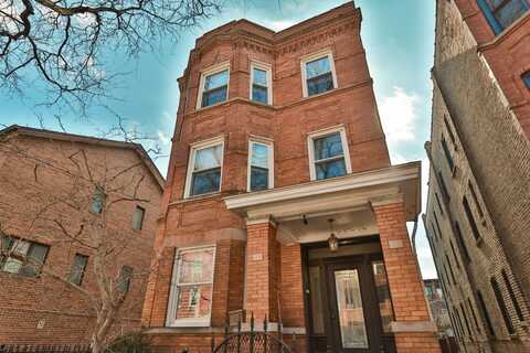 2315 W Thomas Street, Chicago, IL 60622