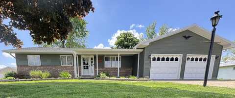 533 Oakley Road, Cerro Gordo, IL 61818