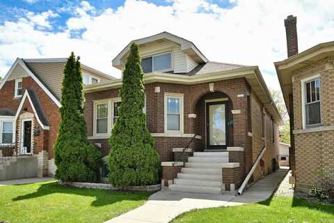6211 W School Street, Chicago, IL 60634