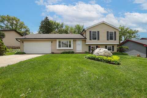 5215 W Greenbrier Drive, McHenry, IL 60050