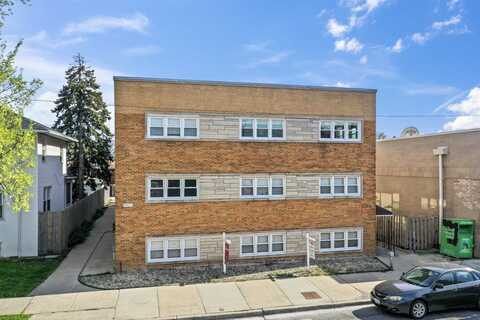 5927 W Addison Street, Chicago, IL 60634
