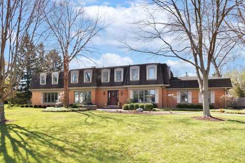 877 Fair Way, Libertyville, IL 60048