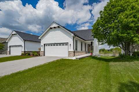 570 Sudbury Circle, Oswego, IL 60543