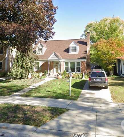 300 Hollywood Court, Wilmette, IL 60091