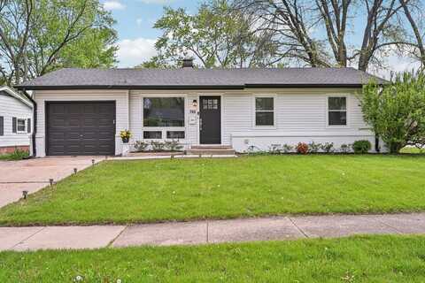 700 Delphia Avenue, Elk Grove Village, IL 60007