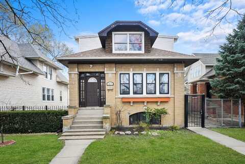 5019 N Kostner Avenue, Chicago, IL 60630