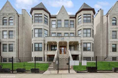 3976 S Ellis Avenue, Chicago, IL 60653