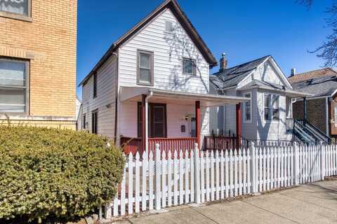4170 W Cornelia Avenue, Chicago, IL 60641