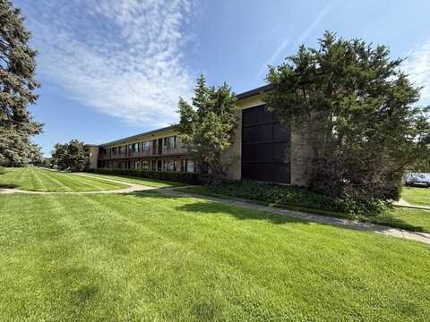 39 King Arthur Court, Northlake, IL 60164