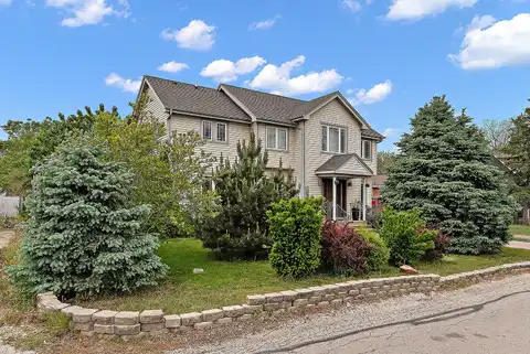 7842 S BLAZER Avenue, Justice, IL 60458