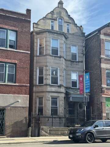 3019 W Cermak Road, Chicago, IL 60623