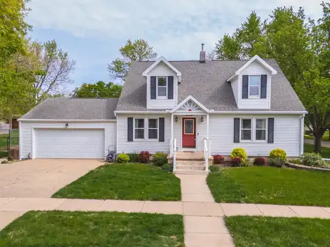 212 E 6th Street, Gridley, IL 61744