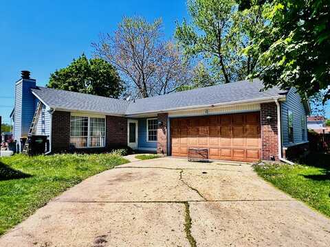 4 Southbury Court, Streamwood, IL 60107