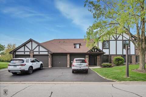 855 Johnstown Lane, Wheaton, IL 60189