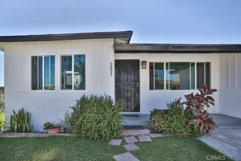 2851 Webster Avenue, Long Beach, CA 90810