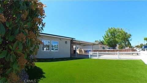 25109 Fourl Road, Newhall, CA 91321